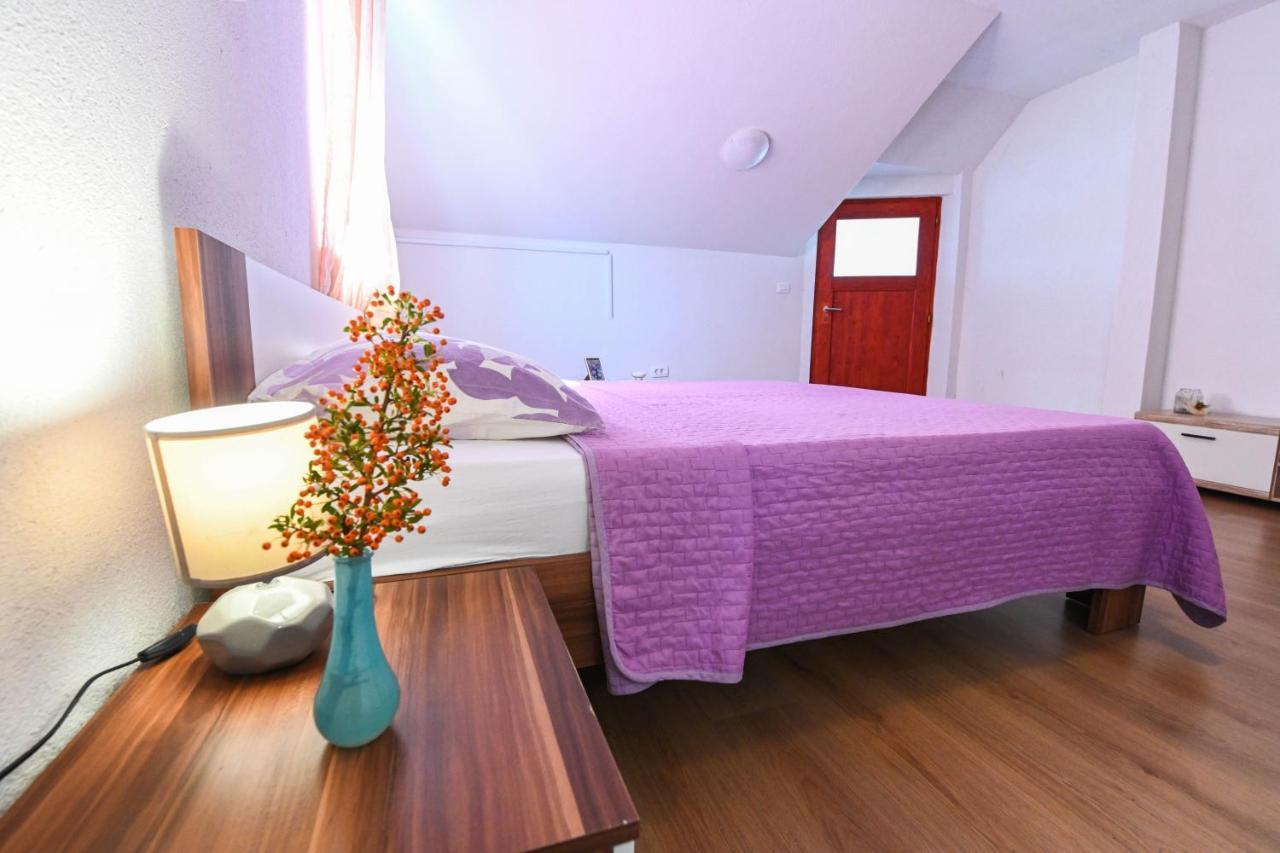 Holiday Home Donji Lepuri Lisicici Exterior foto